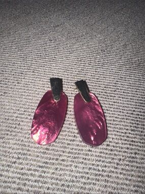 Kendra Scott Pink Iridescent Drop Earrings